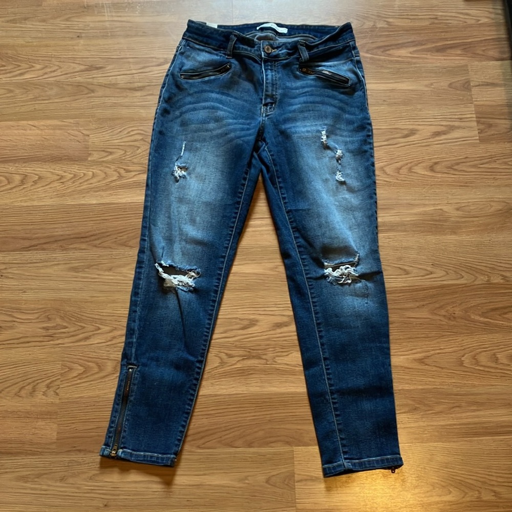 KanCan Women’s Jeans, Size 28 - Picture 4 of 5